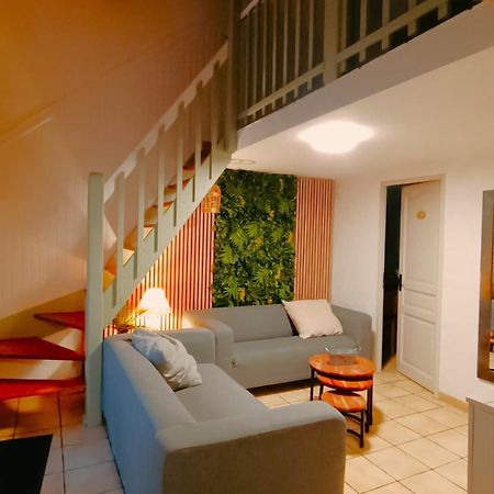 La Rose Des Vents & Spa - Gite La Parenthese Néoules 外观 照片
